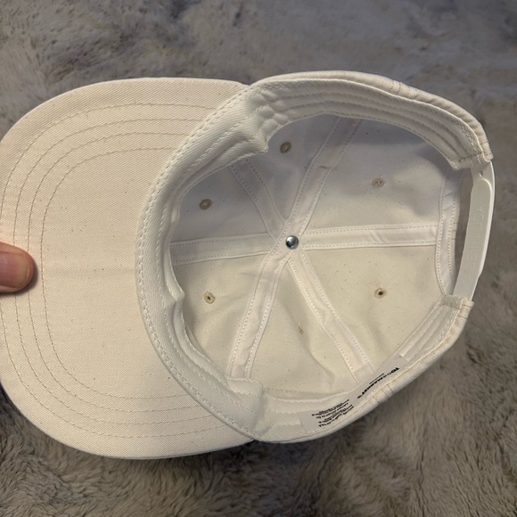 NWT - TO THE MARKET WHITE UNISEX HAT - Picture 7 of 8